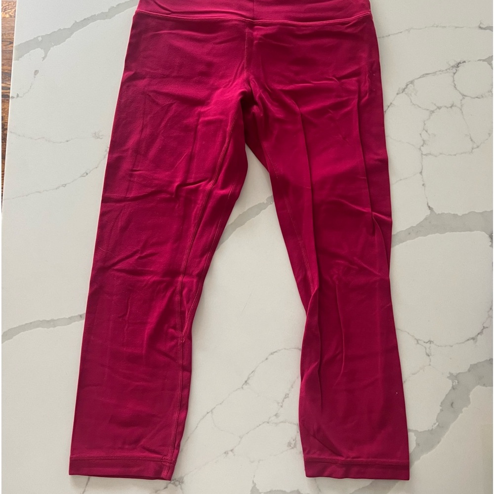 Cropped hot pink lululemon align leggings